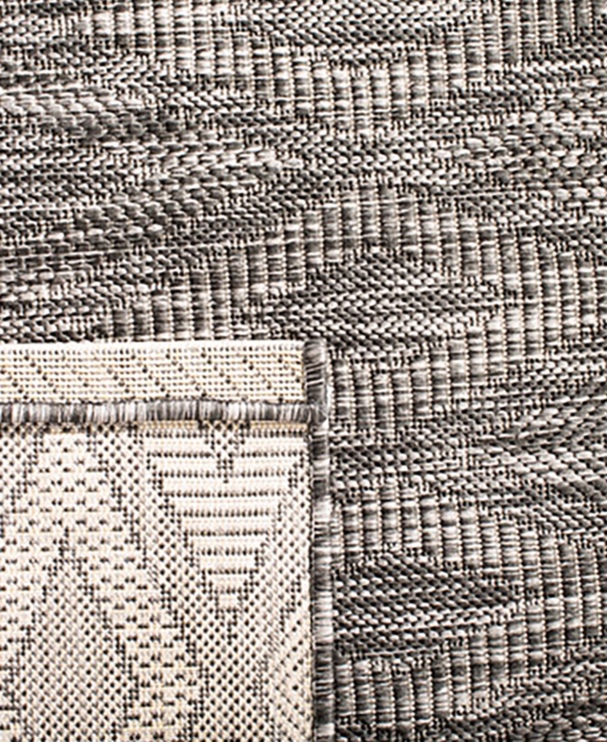 Safavieh Courtyard CY8522 5'3" x 7'7" Outdoor Area Rug