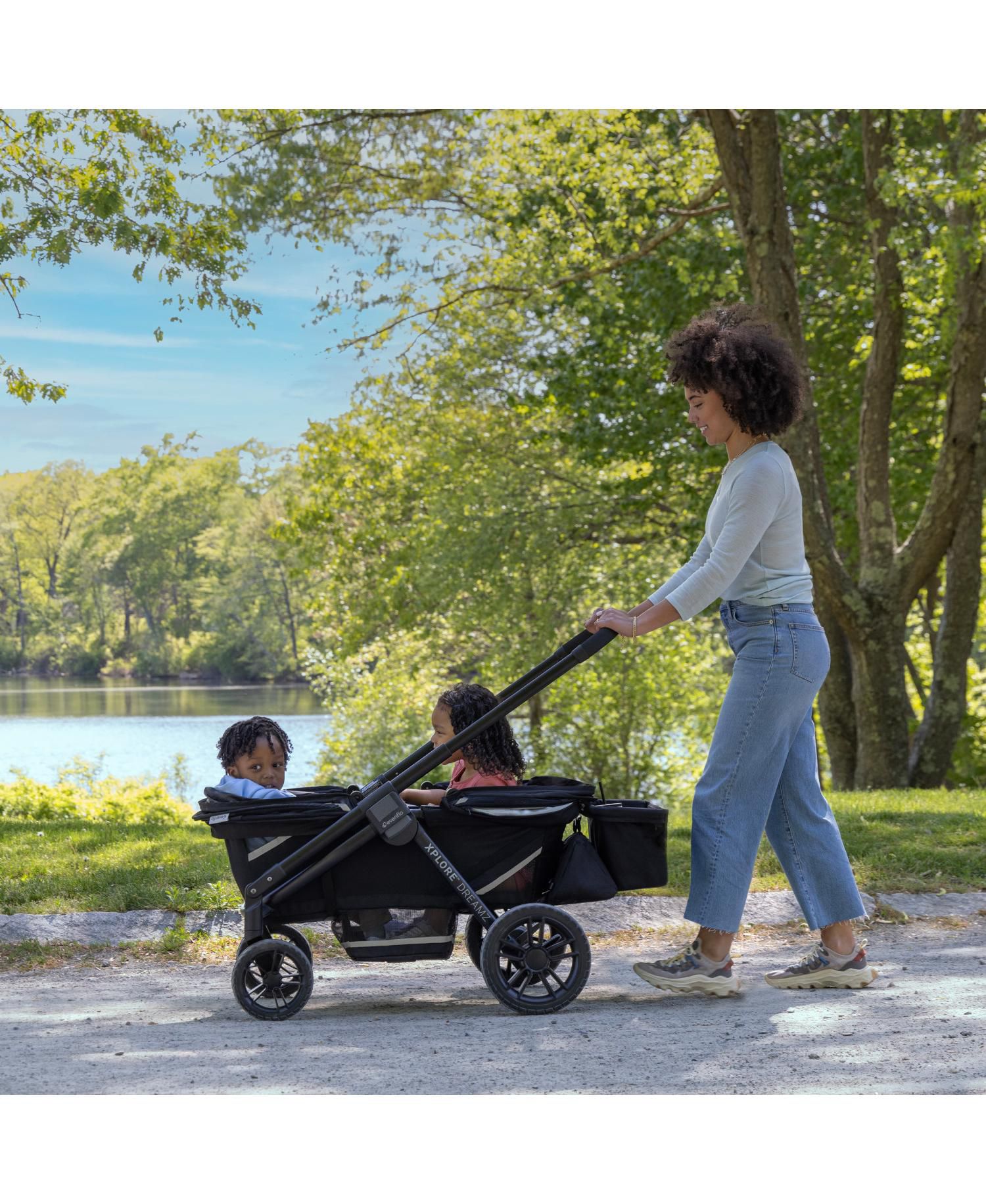 Pivot Xplore Dreamz All-Terrain Stroller Wagon with Bassinett Insert