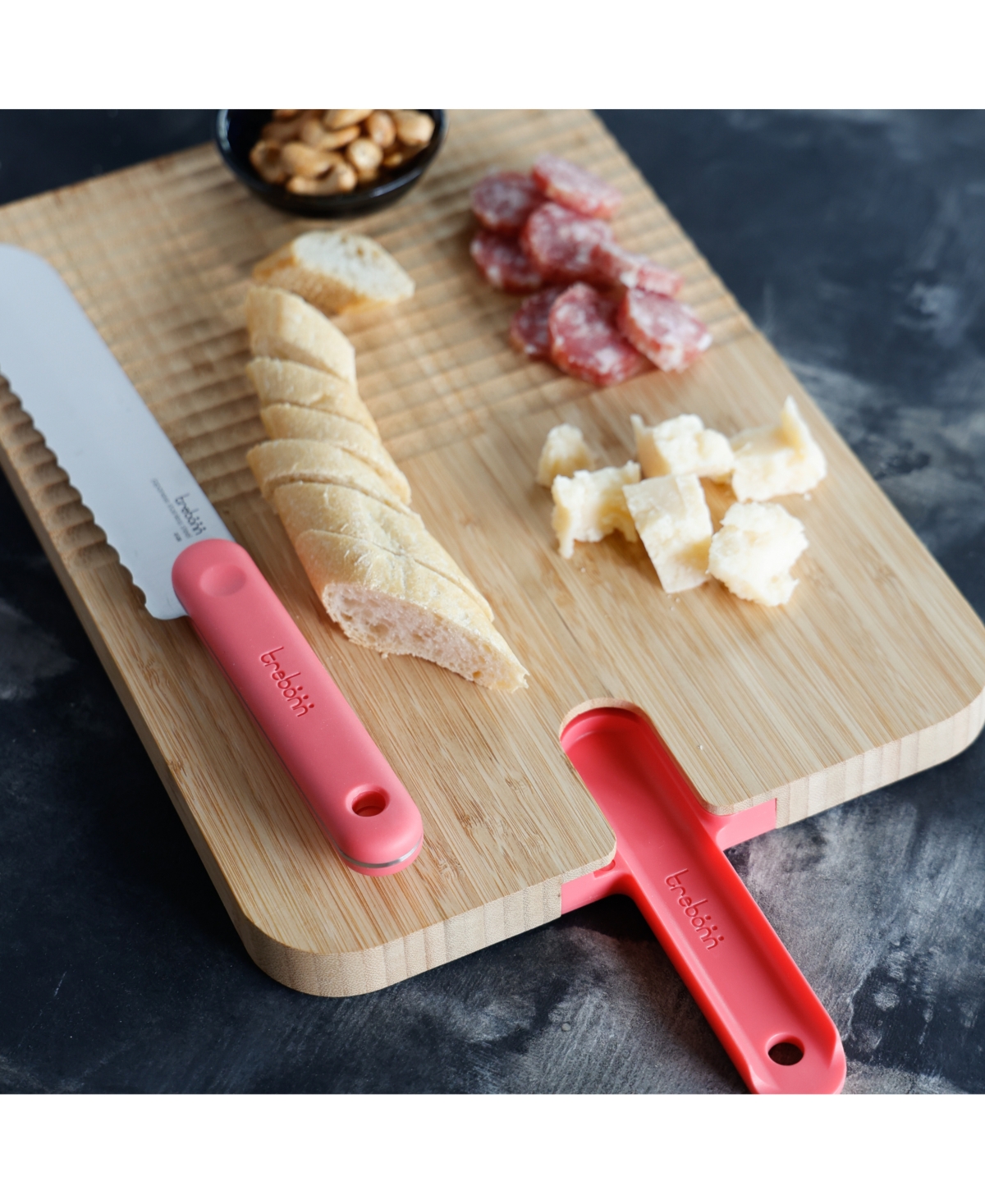 Trebonn Artu 2pc. Bread Board With Knife Set In Pink