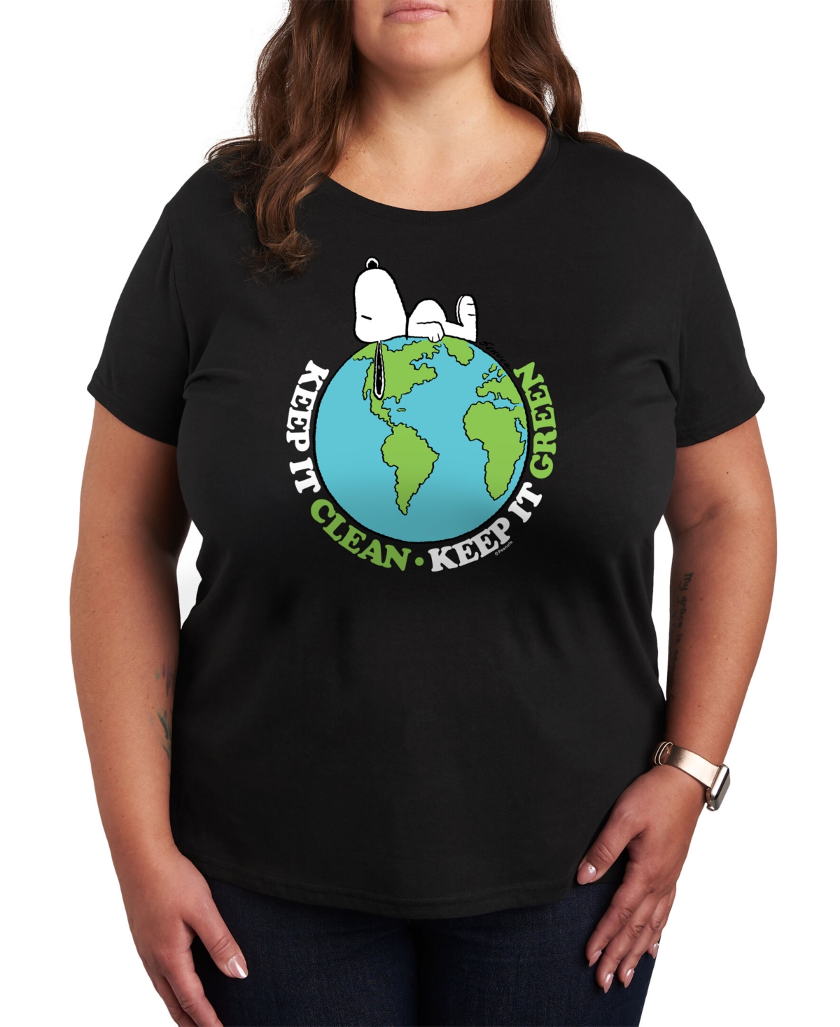 Trendy Plus Size Snoopy Clean Earth Graphic T-Shirt - Black