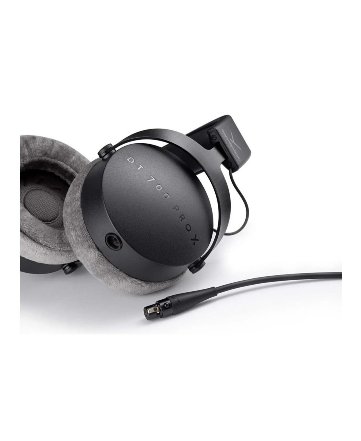 beyerdynamic Dt 700 Pro X Closed Back Headphones with Cable with Stereo Amp