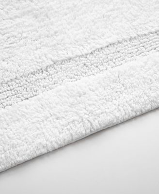 Peniston Solid Cotton Tufted Bath Runner Rug, 24" x 40"