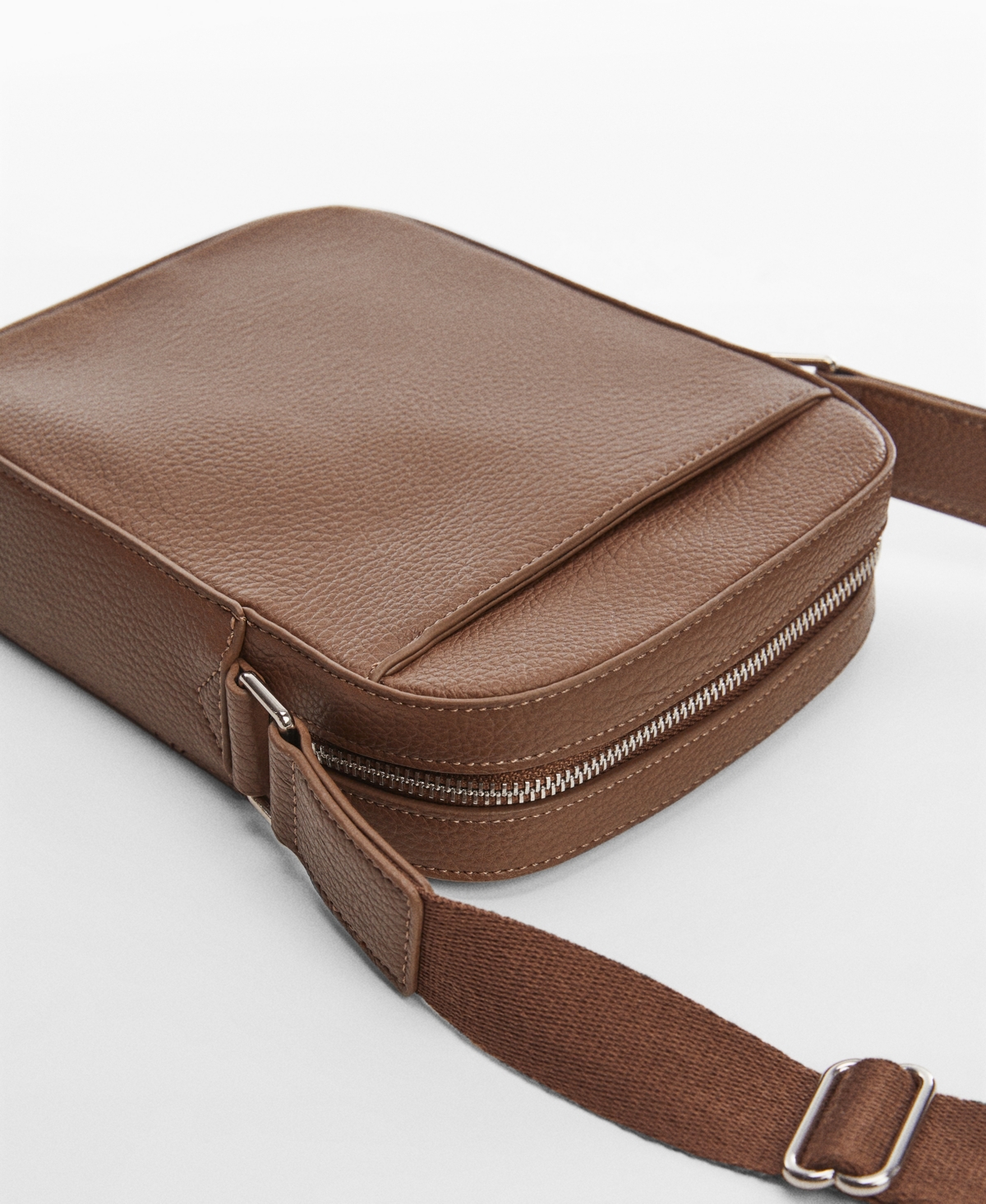 Shop Mango Men's Leather-effect Shoulder Bag In Chocolate