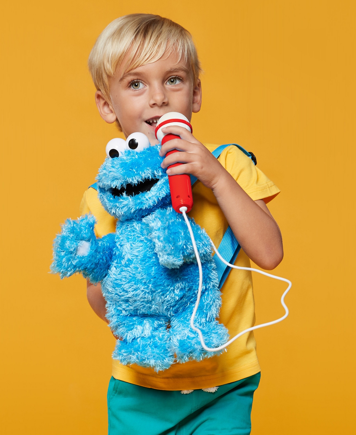 Singing Machine Plush Toy Karaoke Backpack With Microphone, Speaker, Songs Sound Effects, Sesame Street Cookie Monst In Blue