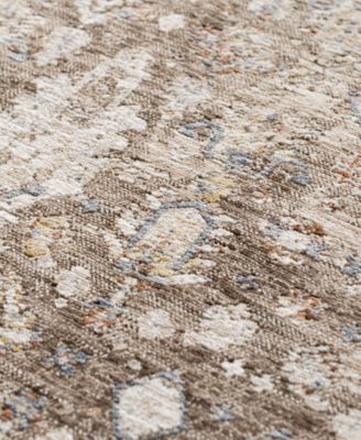 Vienna VI6 2'3x7'10 Runner Area Rug