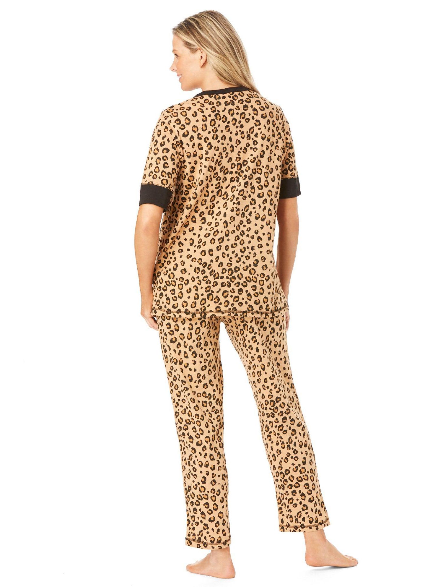 Women's Dreams and Co. Printed Henley PJ Set