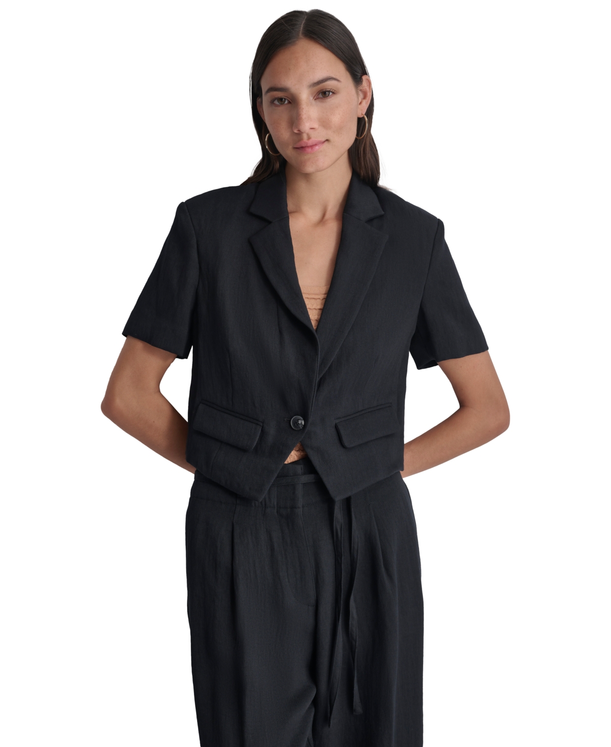 Women's Short Sleeve One Button Cropped Jacket - Tawney
