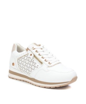 Women's Lace-Up Sneakers By XTI