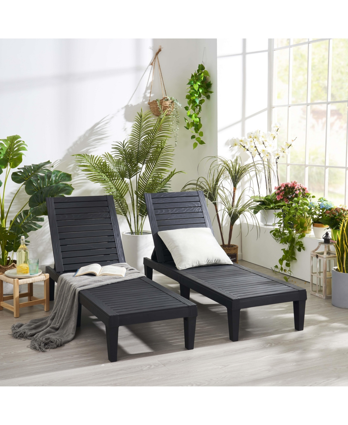 Adjustable & Waterproof Outdoor Patio Chaise Lounge Chairs