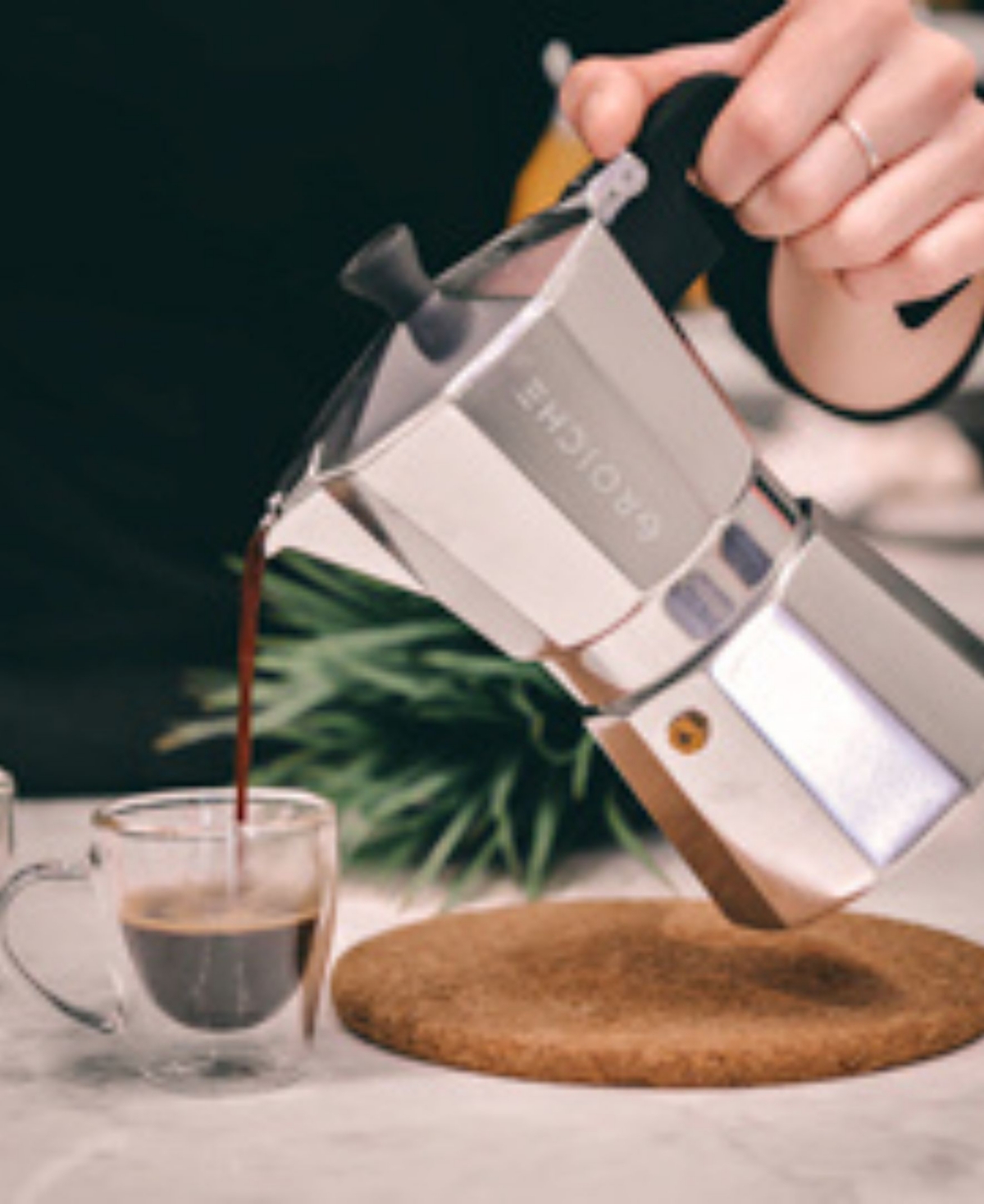 Grosche Milano Expresso Elegance: Moka Pot Espresso Cup Set In Red