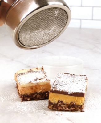 Endurance Stainless Steel 11 ounce Fine Mesh Sugar Shaker