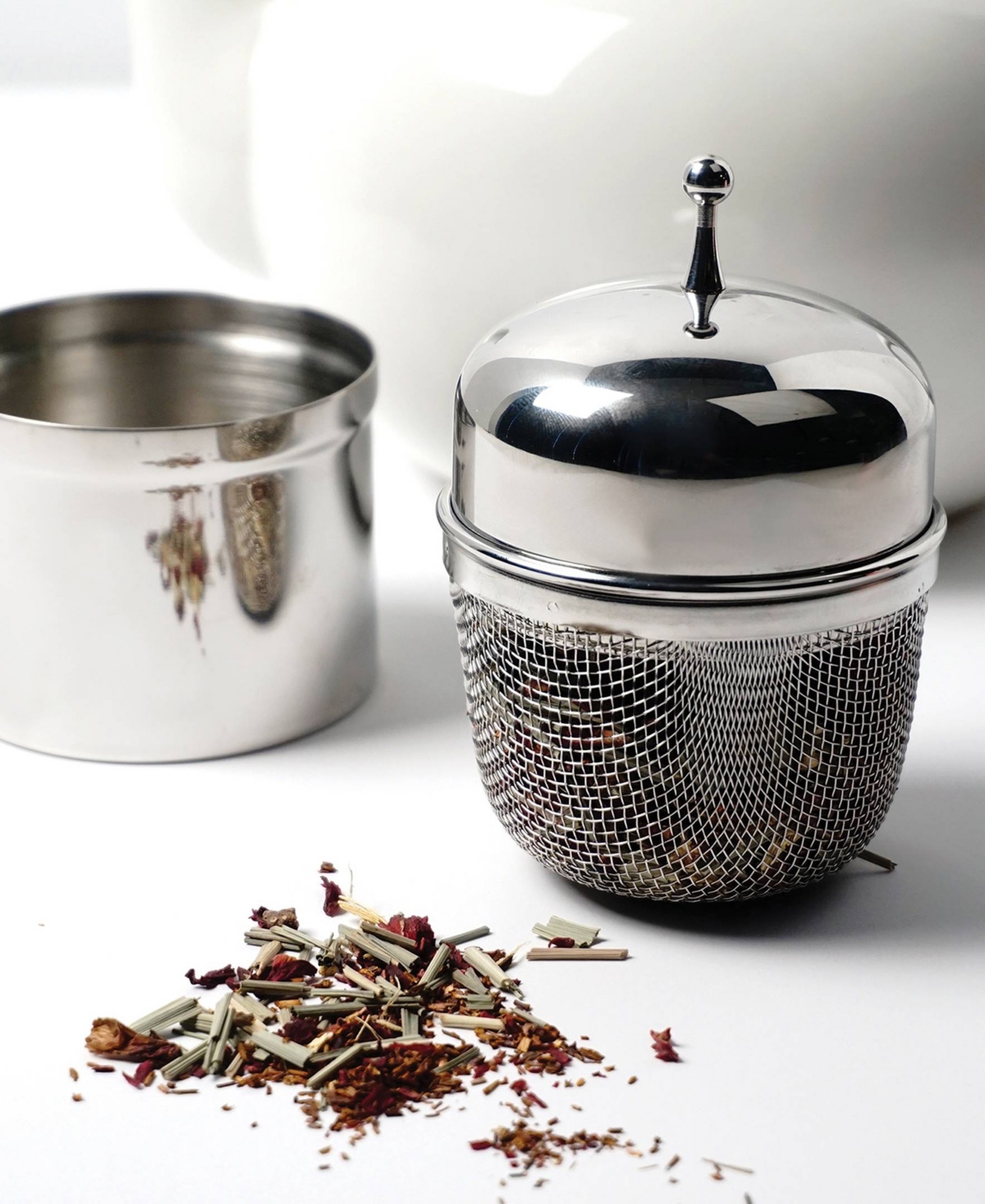 Rsvp International Stainless Steel 3" X 3" X 4" Floating Spice Ball In Silver