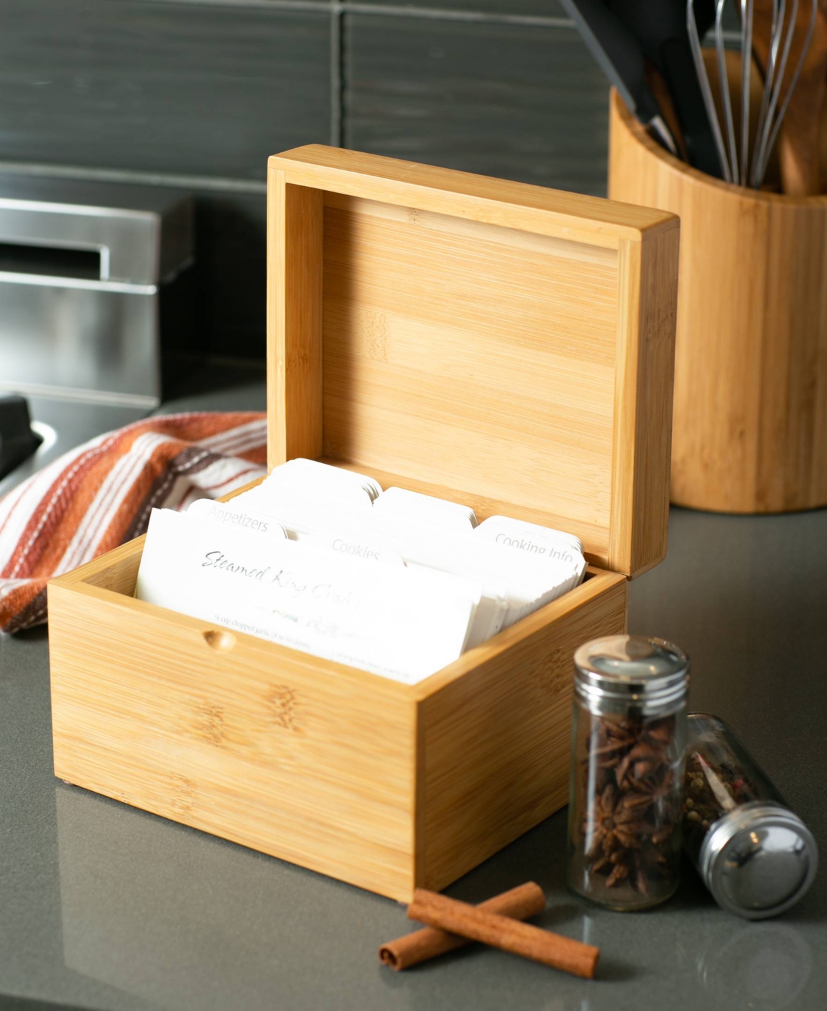 Rsvp International Wood 7" X 5.6" X 4.5" Recipe Box In Brown