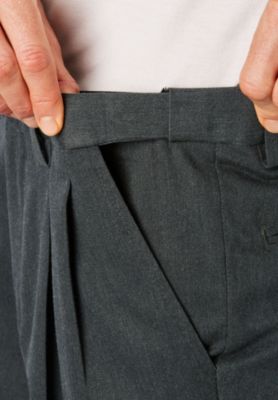 Big & Tall Wrinkle-Free Expandable Waist Pleat Front Shorts