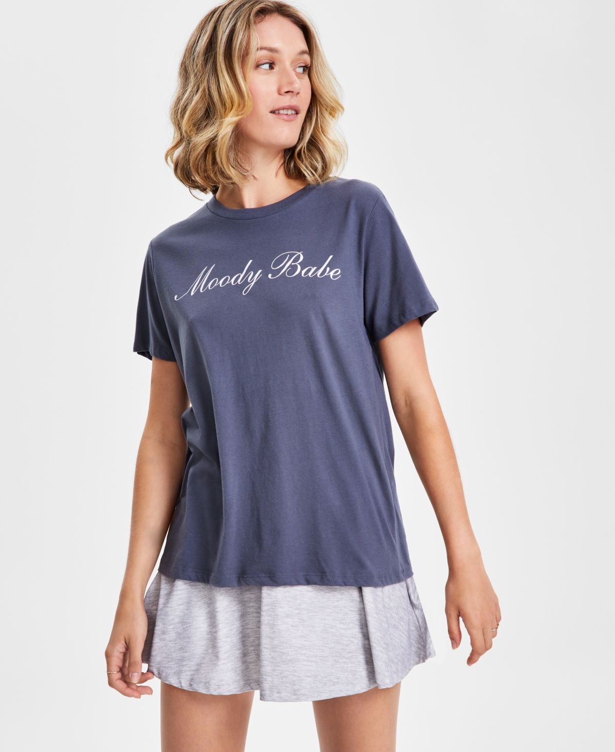 Juniors' Moody Babe Graphic T-Shirt - Gray