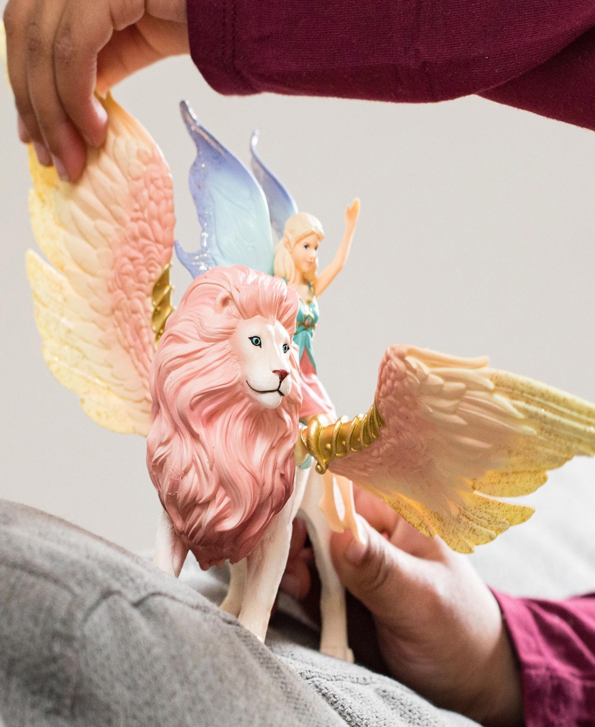 Schleich Bayala Fairy In Flight On Winged Lion Playset In Multi