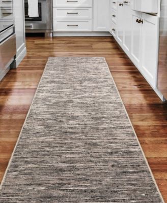 Arcata AC1 2'3"x7'6" Runner Area Rug
