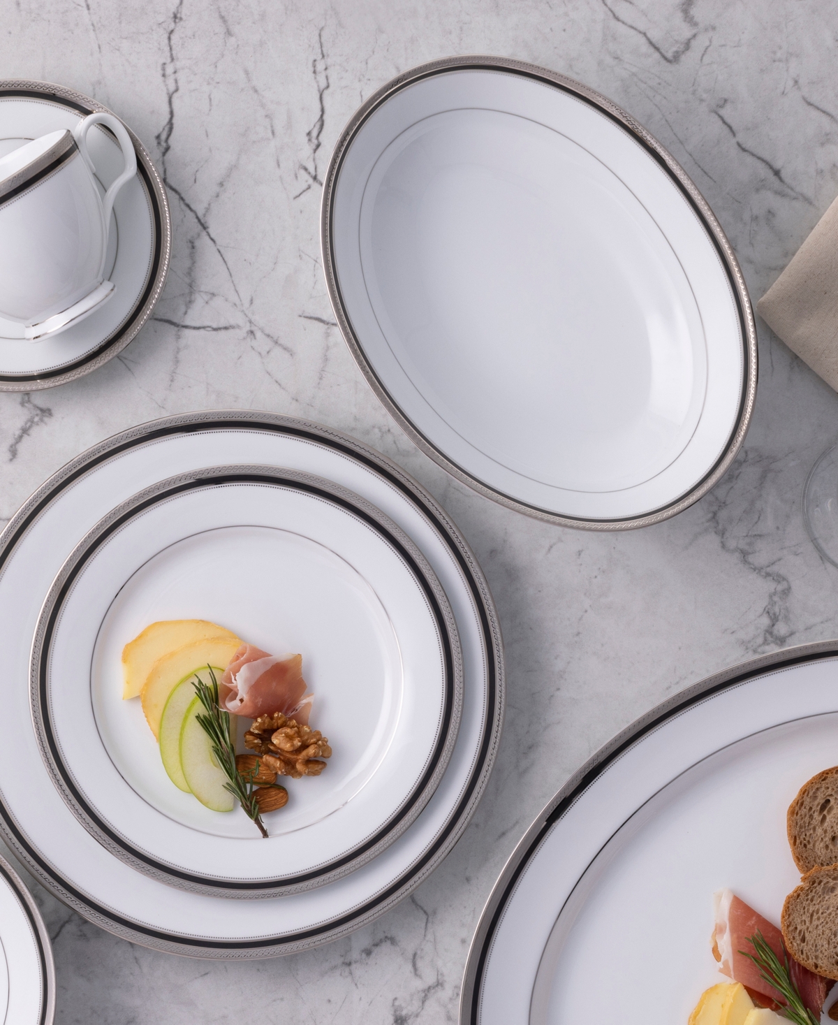 Noritake Austin Platinum Oval Vegetable Bowl