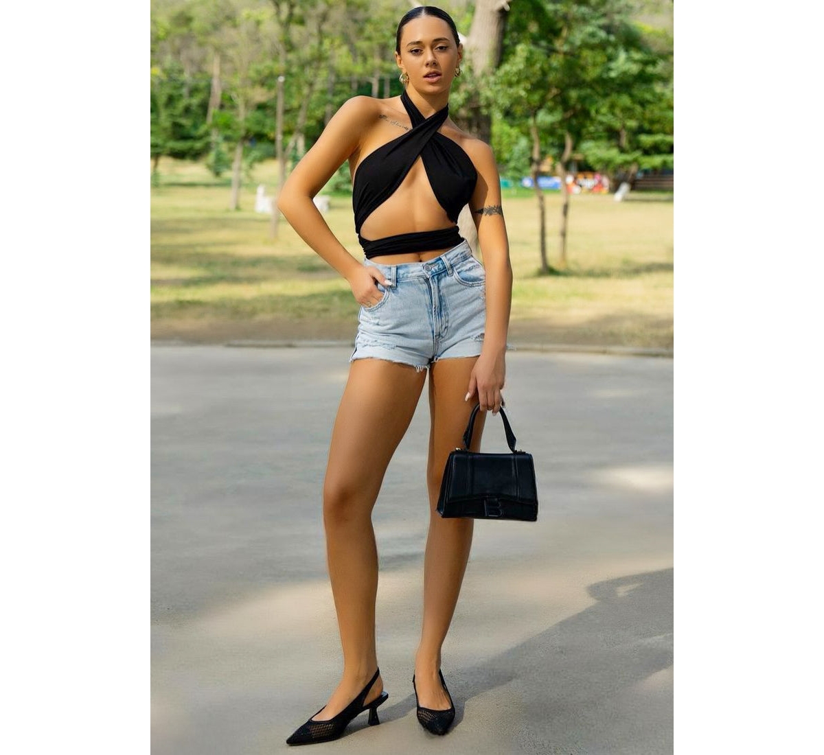 Kiev Mesh Pin Buckle Pointed Mules