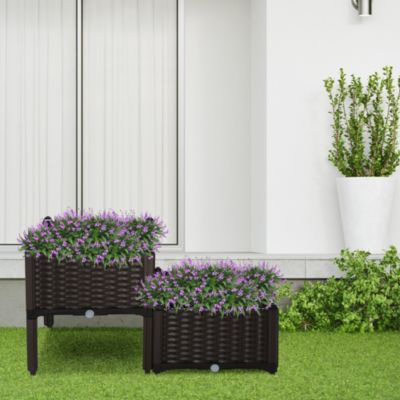 Versatile Modular Plastic Planters Customizable, Durable, and Raised