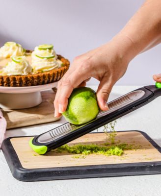 Ozest Handheld Etched Citrus Zester