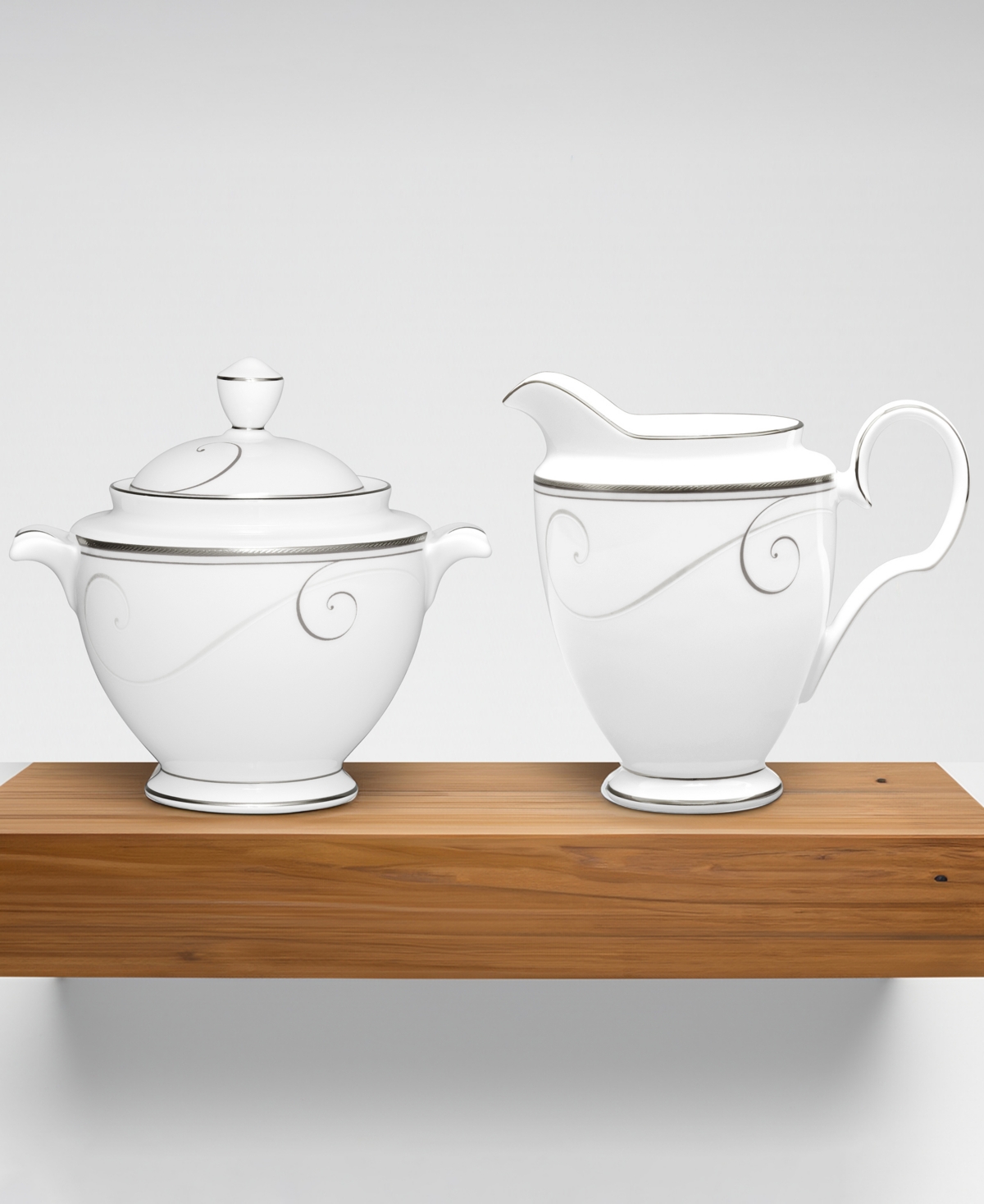 Noritake Platinum Wave Sugar Creamer Set In White