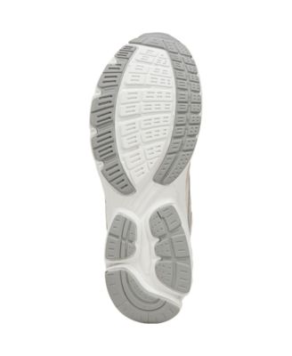 Women's Invoke Lace Up Walking Sneakers