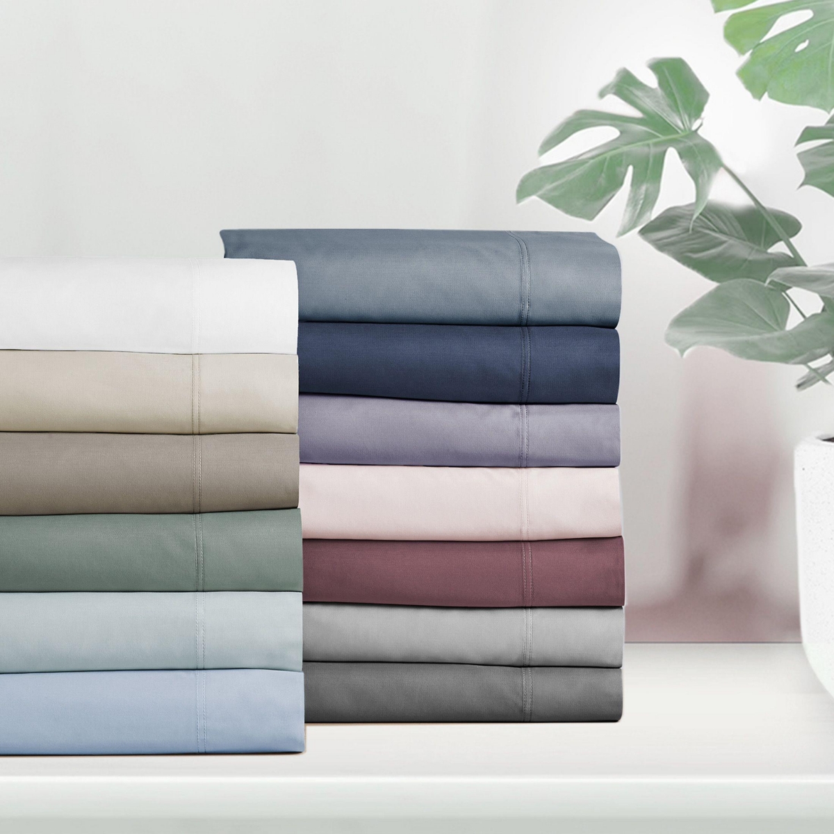 Design Den 5-Star Luxury Sheet Set - 600 Thread Count 100% Cotton Sateen, Soft & Crisp Bed Sheets