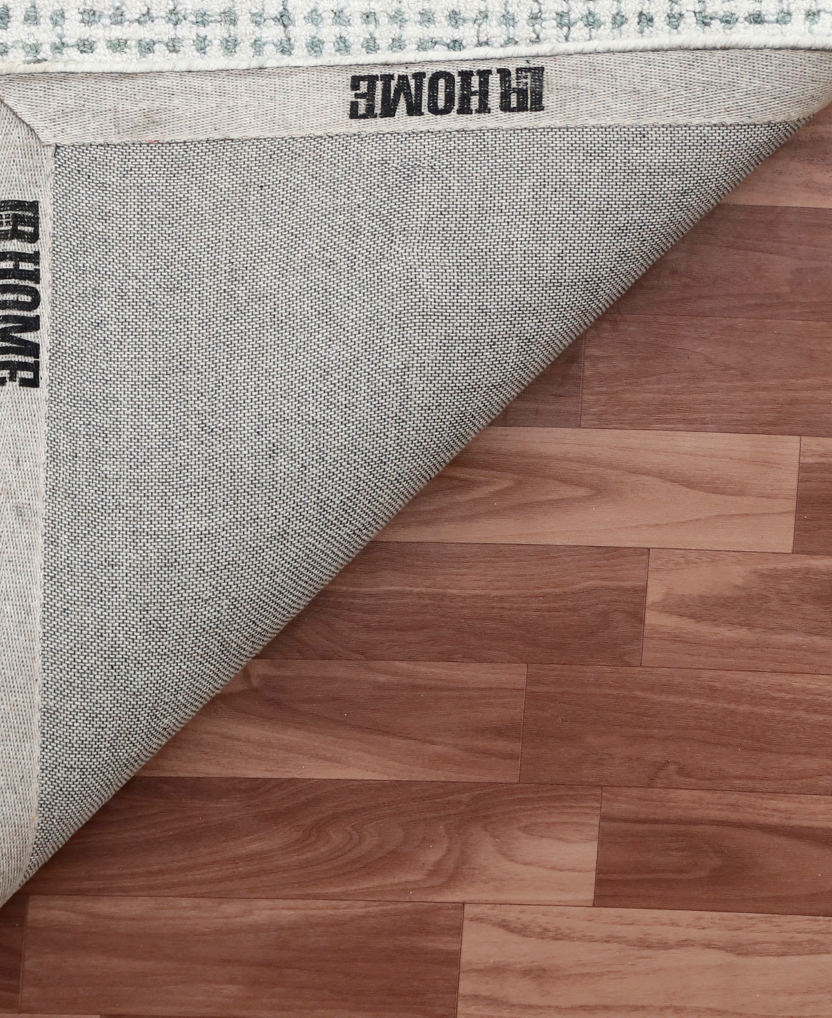 Lr Home Astrid Cr-297 2'6"x8' Runner Area Rug In Green