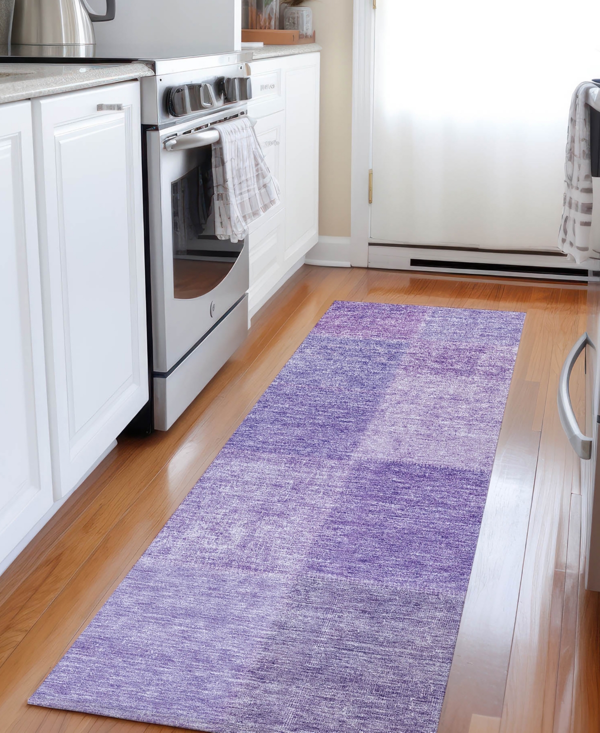 Addison Chantille Acn664 2'3"x7'6" Runner Area Rug In Lavender