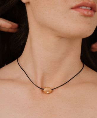 Single Crystal Polished Pebble Leather Pendant Necklace