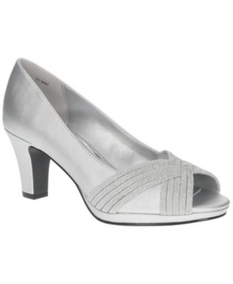 Women's Lavish Platform Pumps