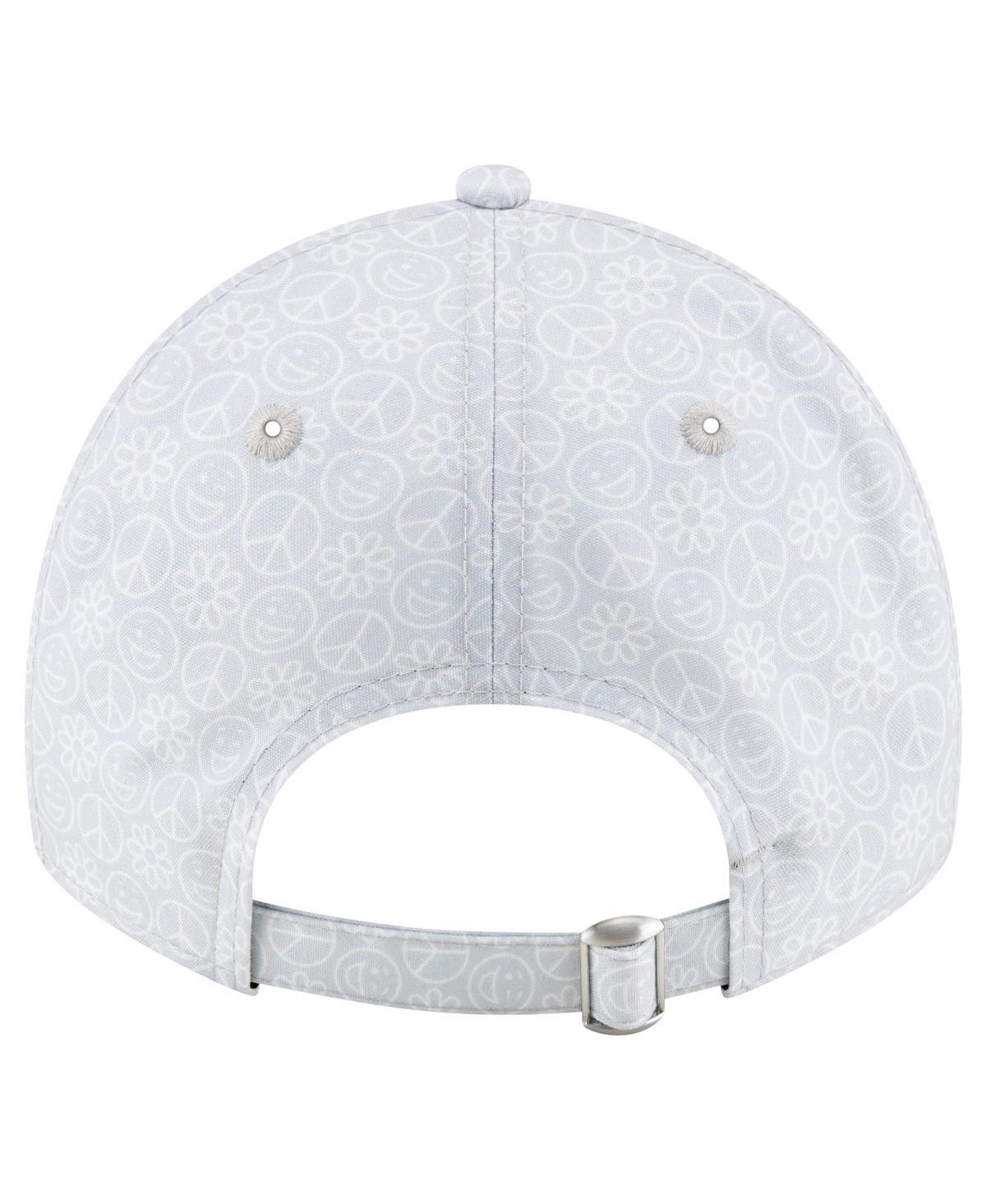 New Era Women's Silver Dallas Cowboys Smiley 9twenty Adjustable Hat In Silver