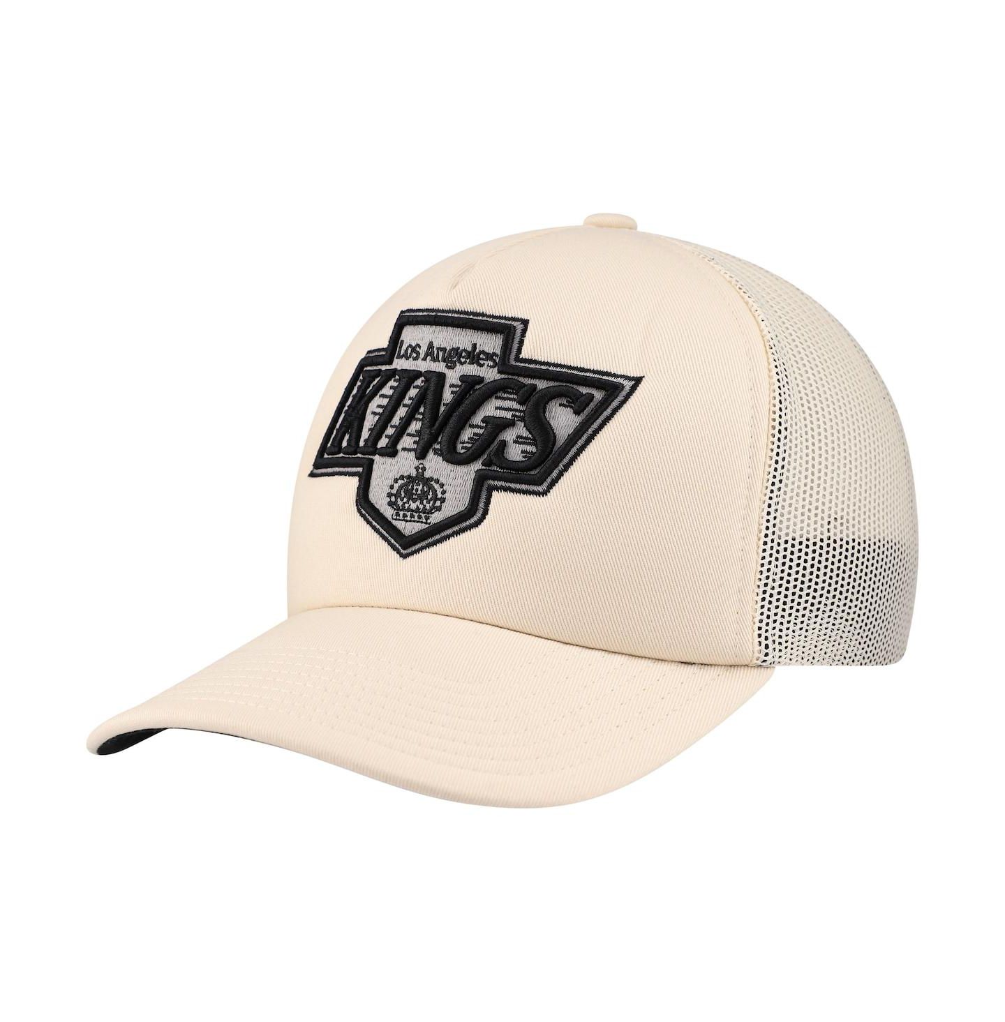 Мужская кепка Mitchell & Ness Cream Los Angeles Kings Foam Front Trucker Adjustable Hat — фото 1