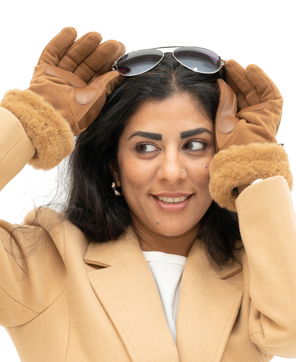 Isotoner Signature Women's Mya Smartdri Faux-fur Cuff Gloves In Black