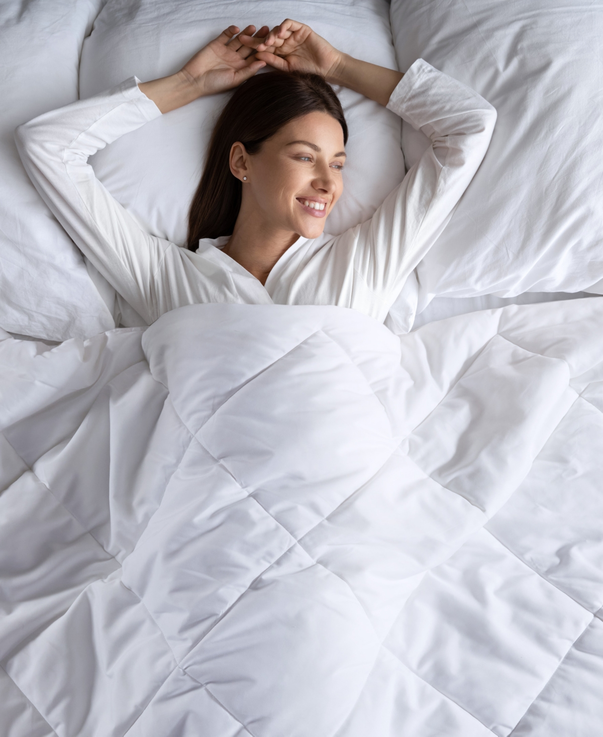 Sharper Image Cooling Touch Oversized Down Alternative Comforter