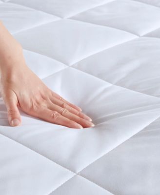 Cooling Touch Oversized Down Alternative Comforter, King/California King