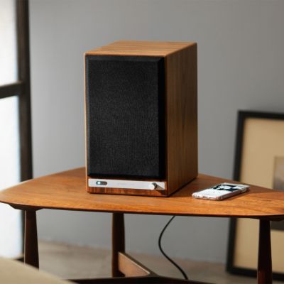 HD6 Premium Powered Wireless Bookshelf Speakers - Pair