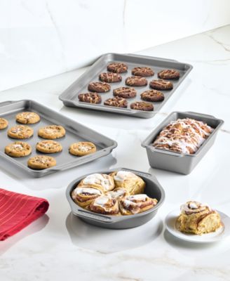 Nonstick 4-Piece Steel Essential Bakeware Set