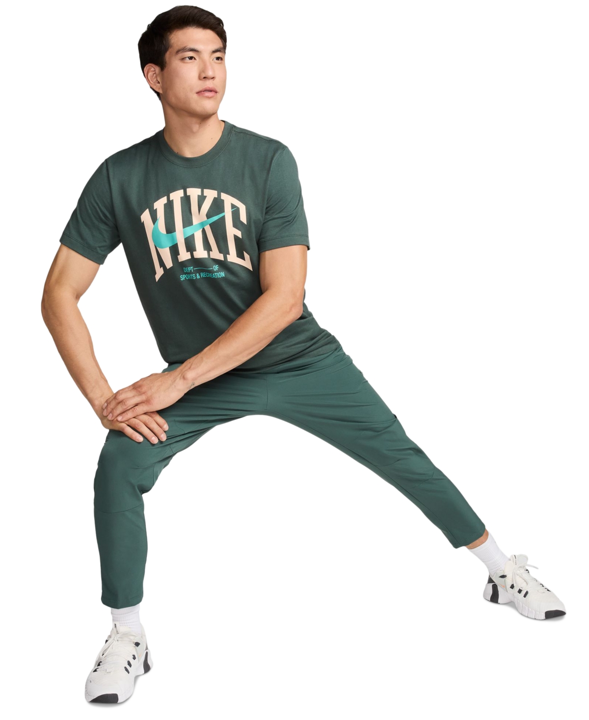 Nike Men's Fitness Short Sleeve Graphic T-Shirt