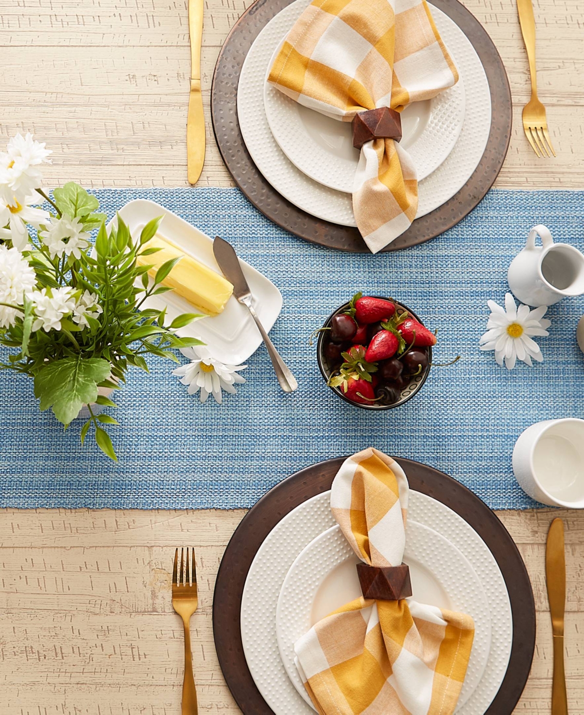 Design Imports Variegated Fringe Table Runner, 13x72 Inches