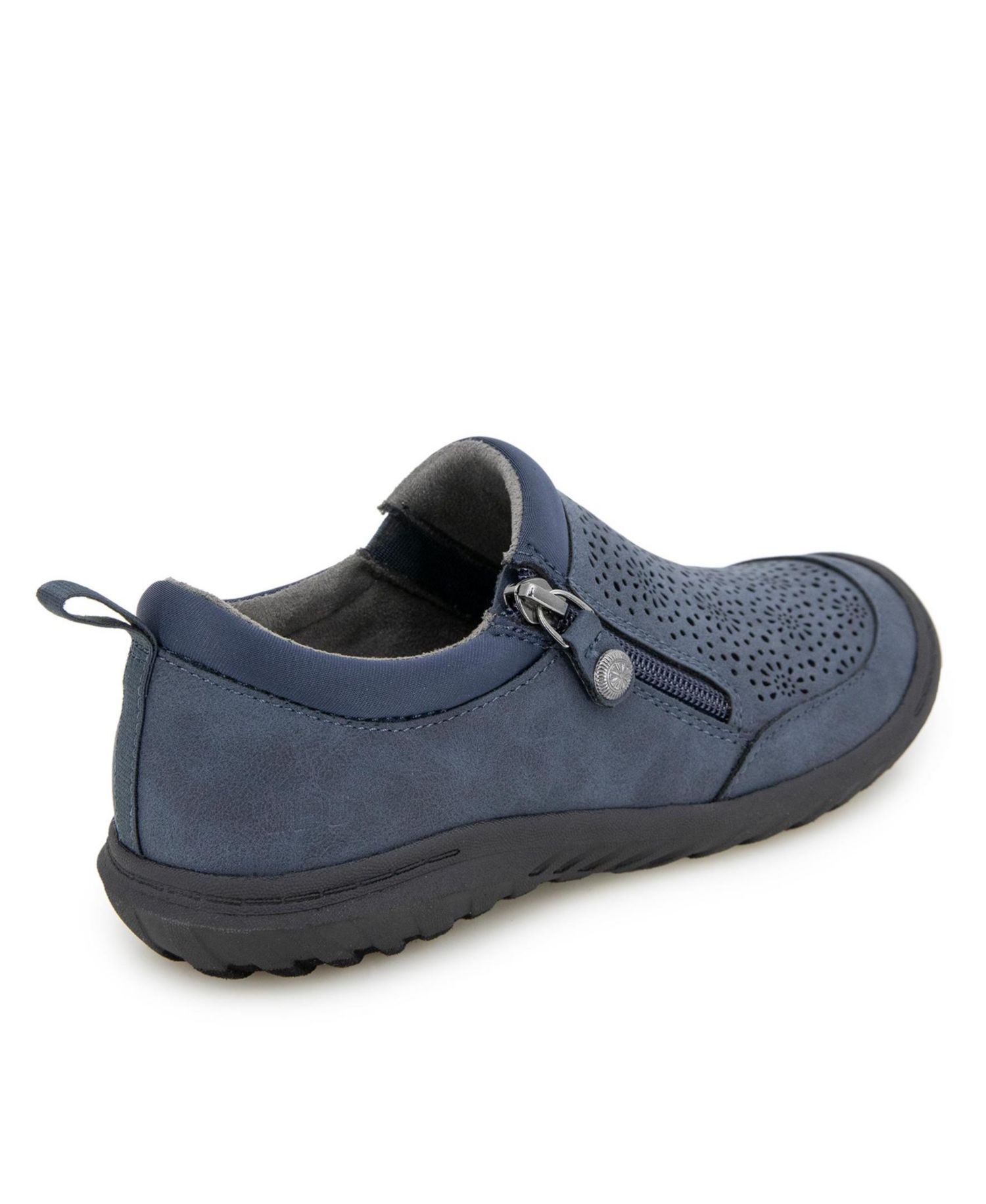 Women's Avery Closed Round Toe Casual Flats