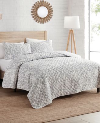 Abstract 3-Pc. Quilt Set, King