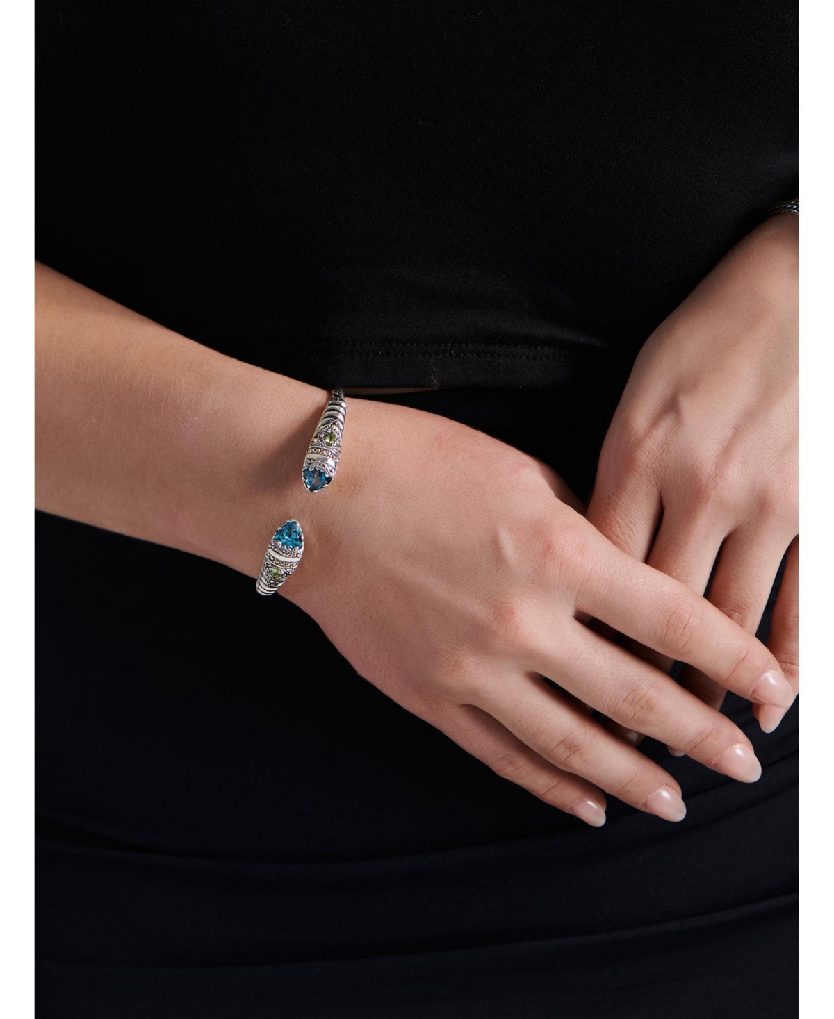 Devata Garnet & Bali Uluwatu Cuff Bracelet in Sterling Silver and 18K Gold
