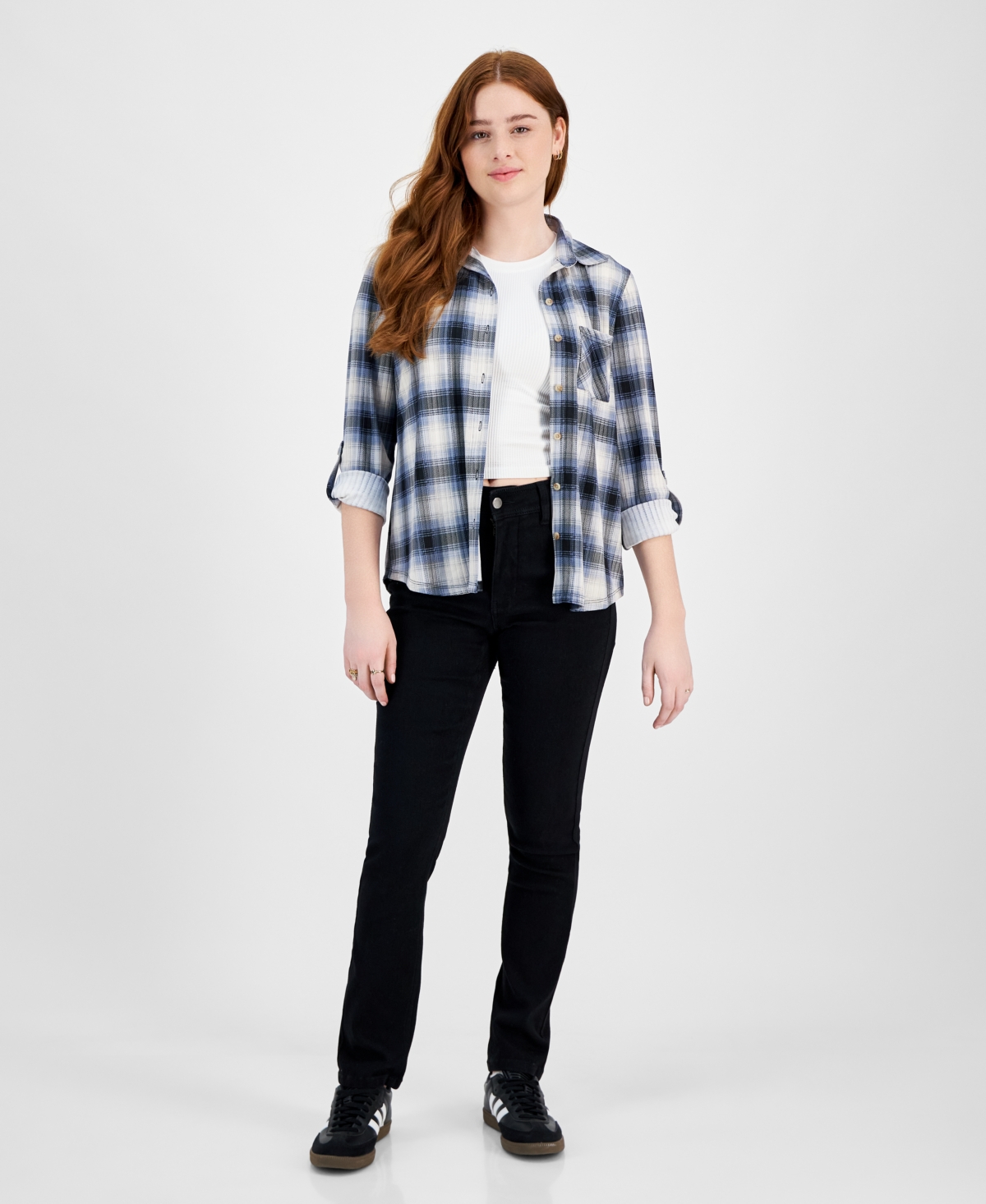 Juniors' High Rise Straight-Leg Jeans - Black