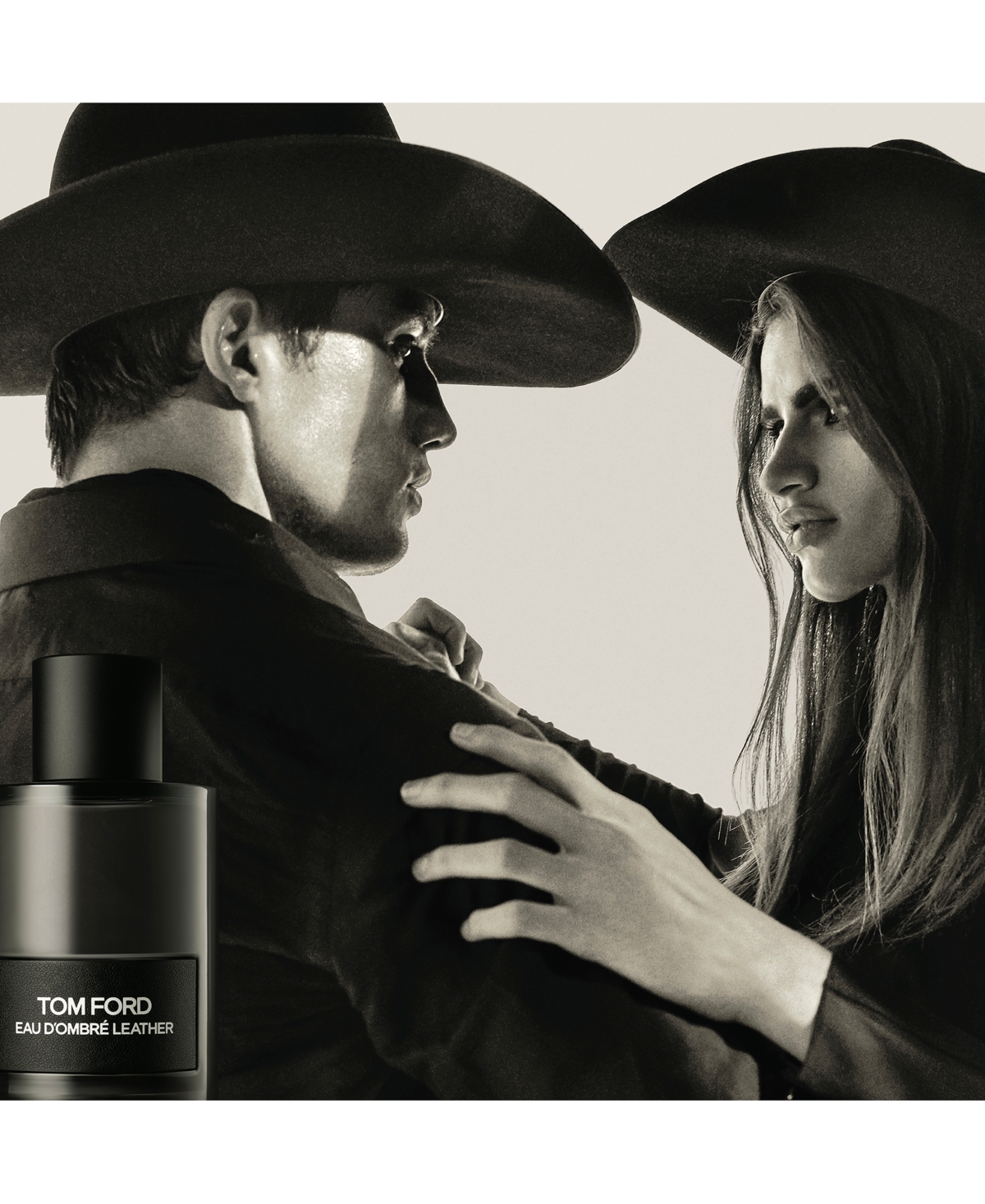 Tom Ford Eau D'ombre Leather Spray, 3.4 Oz. In No Color