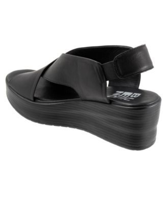 Naomi Sandal