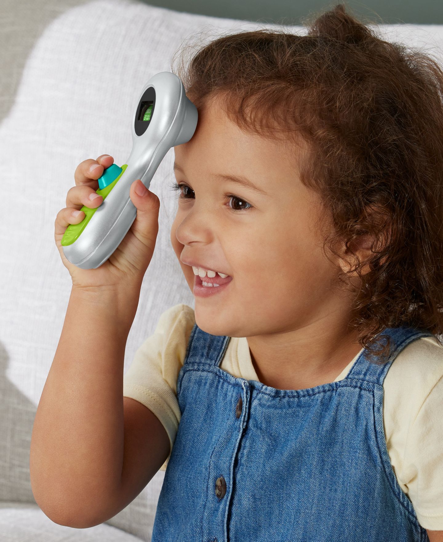 Детские игрушки Fisher Price Fisher-Price Doctor Medical Kit 7-Piece Playset, Ages 3+ — фото 6