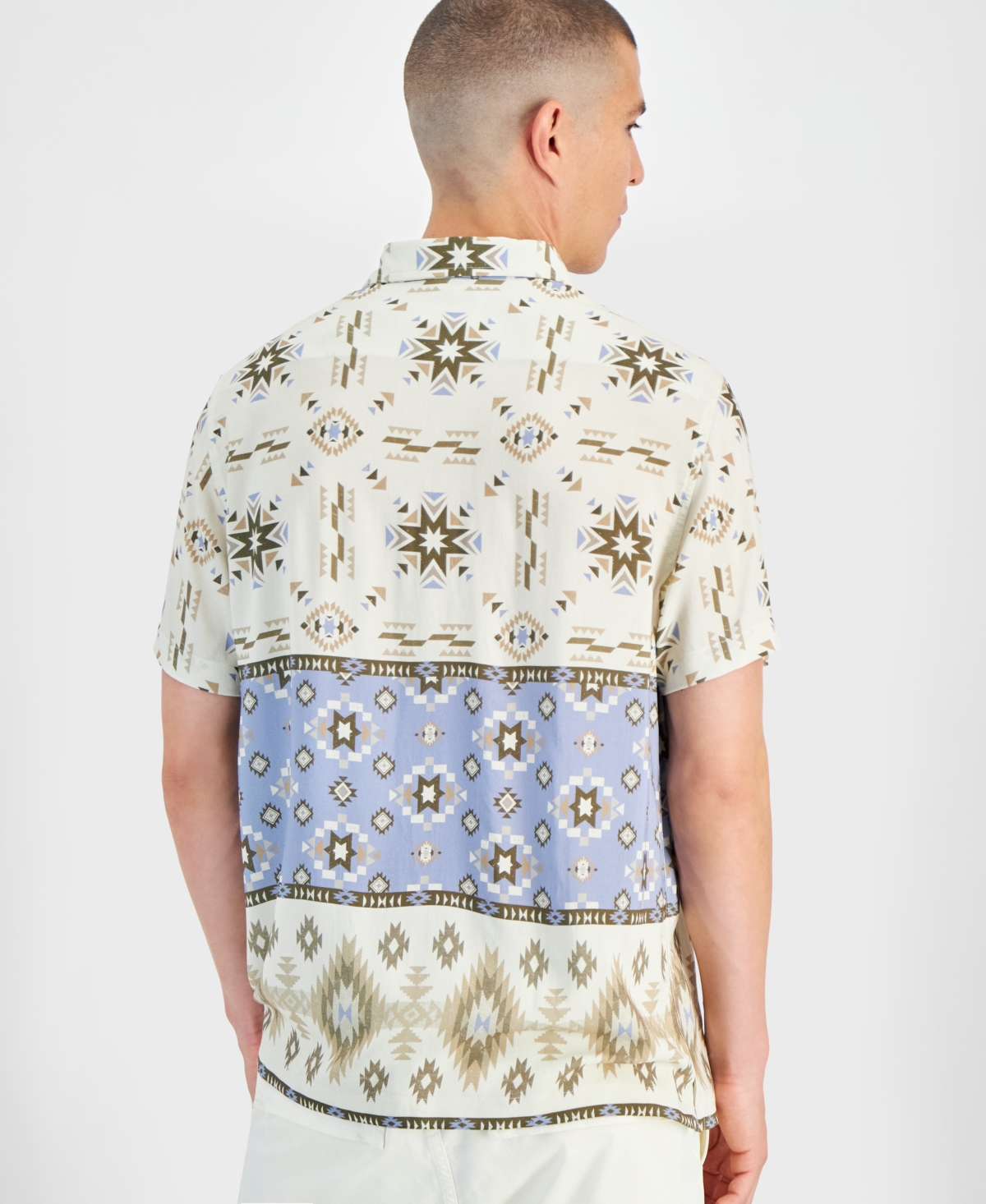 Guess Men'sRelaxed Fit Short Sleeve Button-Front Aztec Shirt - SANTA FE