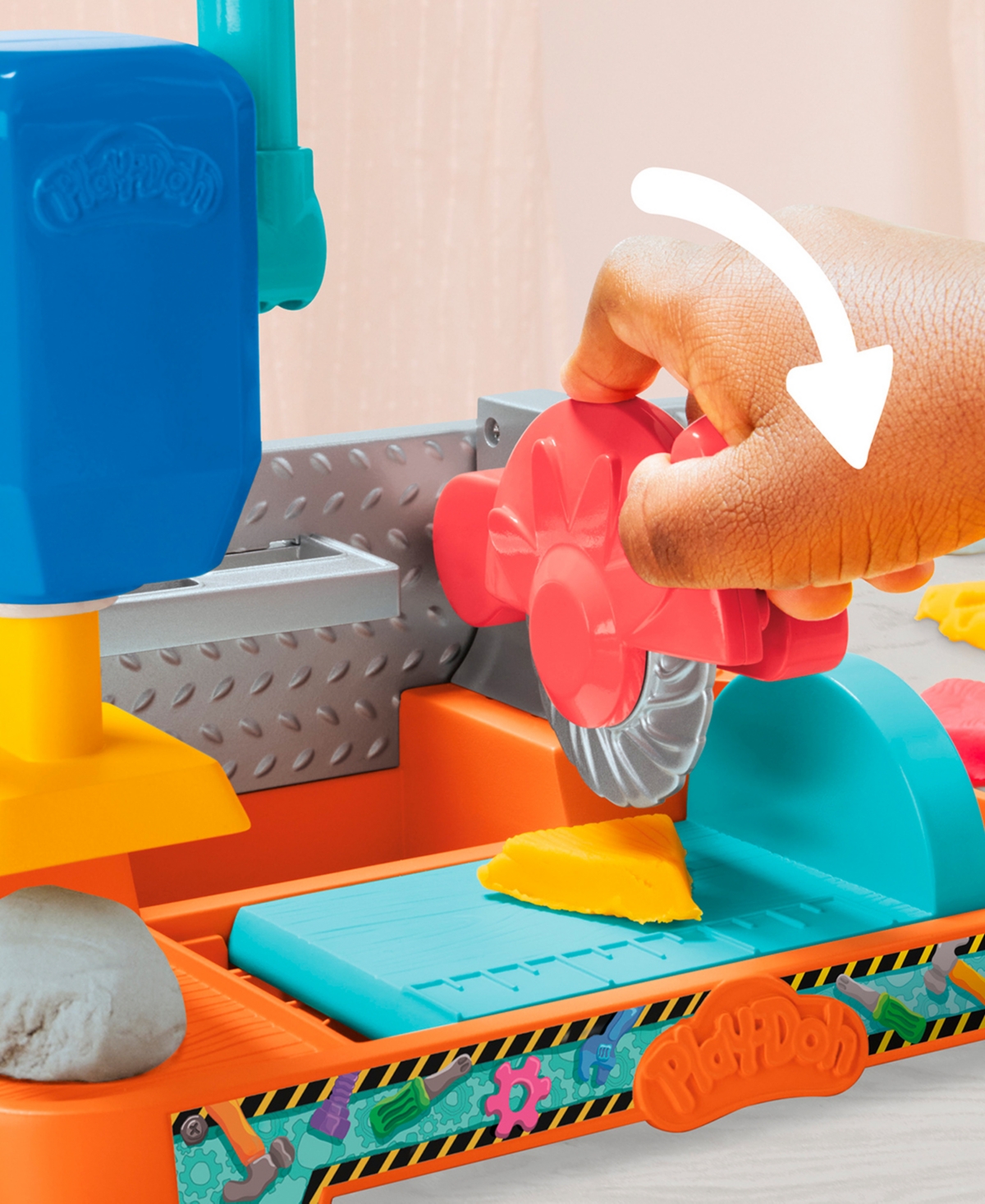 PLAY-DOH STAMP SAW TOOL BENCH 